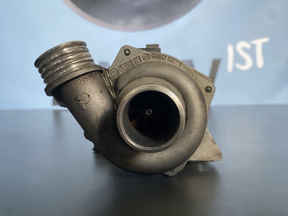 Водяна помпа BMW E60 E61 E90 E91 N52 2.5 3.0 Бензин Помпа Е60