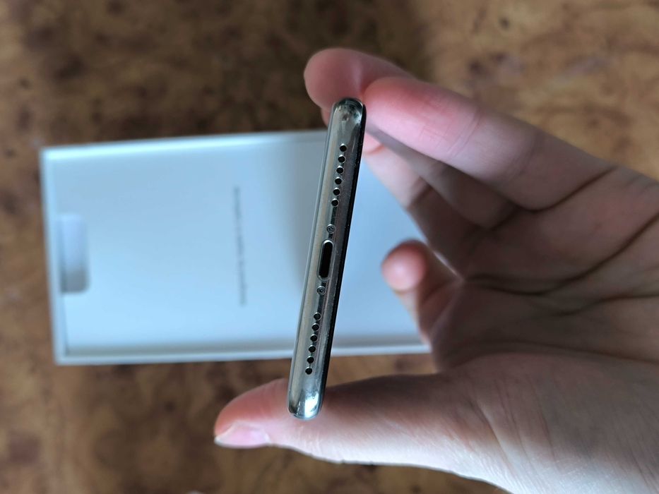 iPhone X 10 256 ГБ Silver Neverlock
