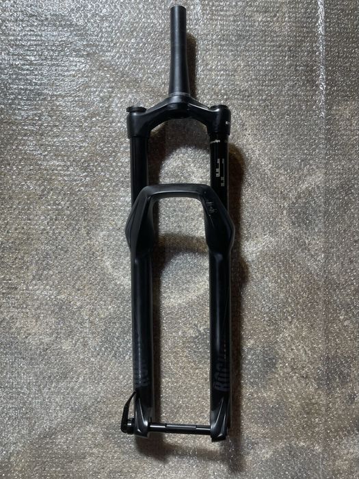 RockShox Sektor RL  DebonAir