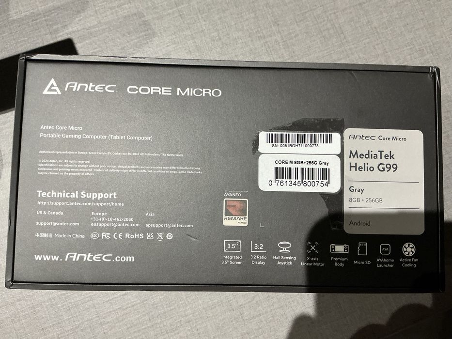 Ayaneo Pocket Micro (Antec) / (+ES:DE)