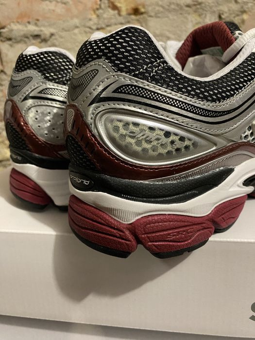 Чоловічі кросівки Saucony Saucony PROGRID OMNI 9 48 розмір