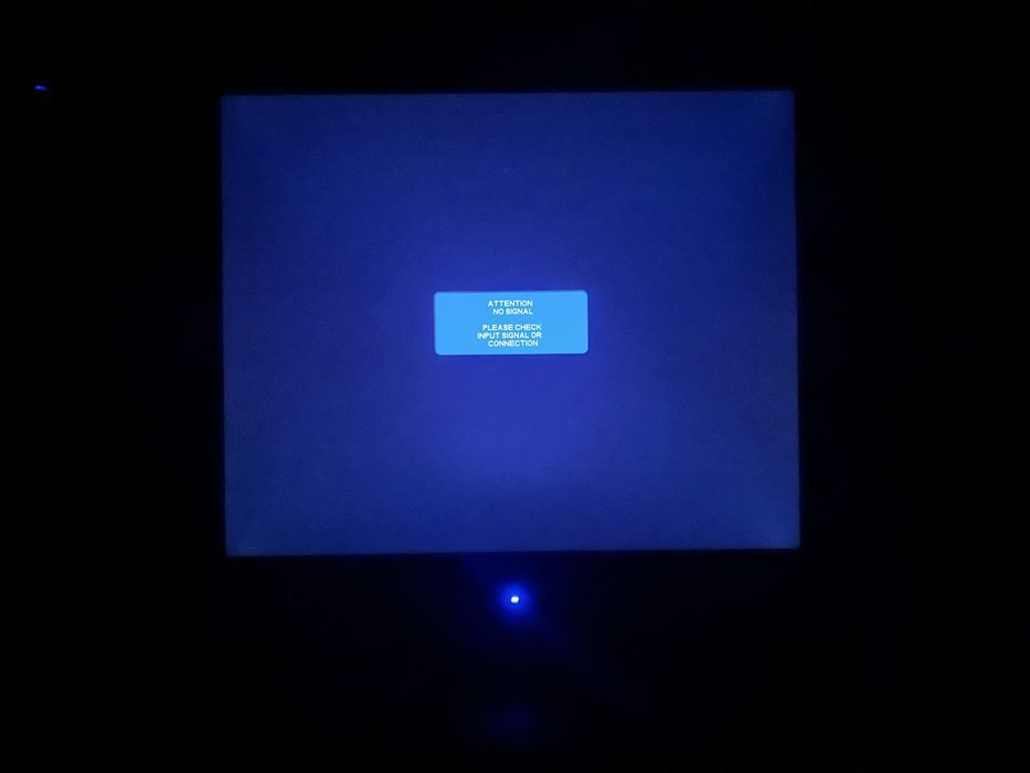 Dwa Monitory firmy iiyama