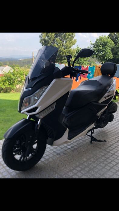 Motociclo Znen 125 goes