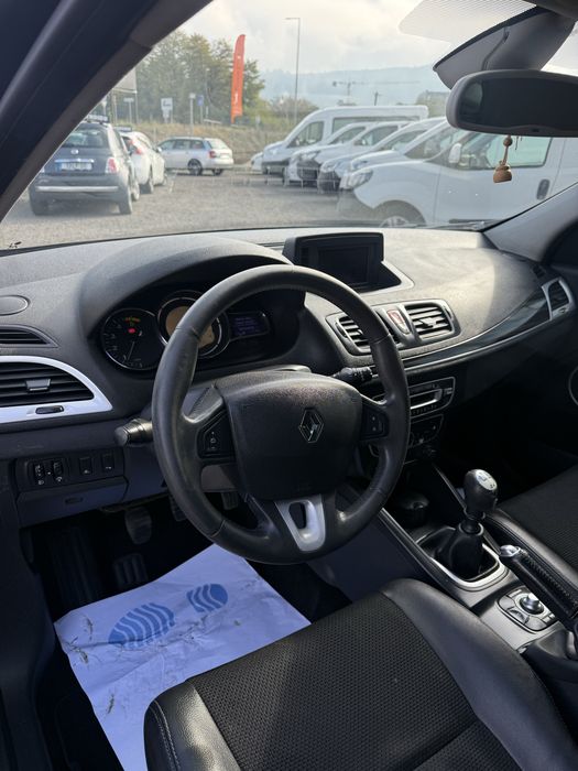 Renault Megane 1.5 DCI Dynamique S — photo 5