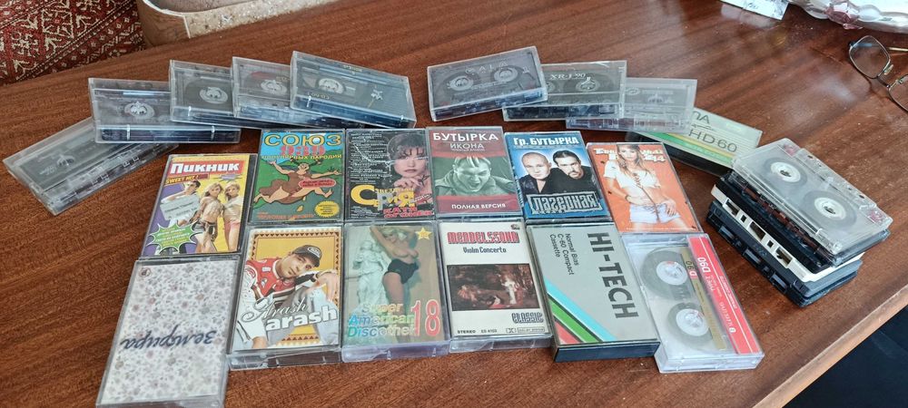 Аудіокасети з записами "Диско" 90-х років , 40 шт.
