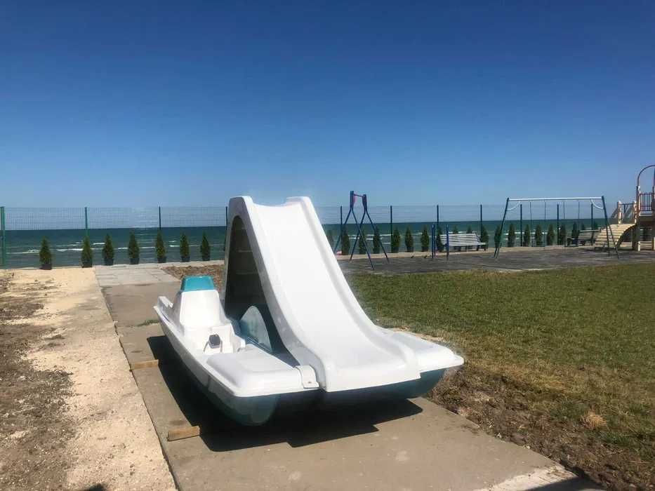 Водних велісипедів (катамарани) Fiesta 4 Б/У