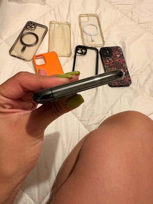 iPhone 11 Pro + iPad 4