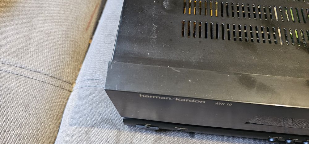Amplituner harman kardon AVR 10