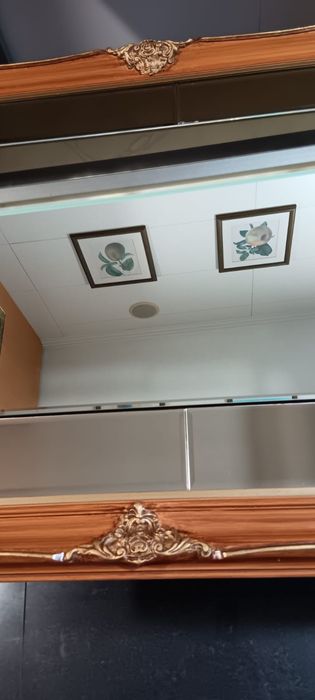 Espelho grande trabalhado