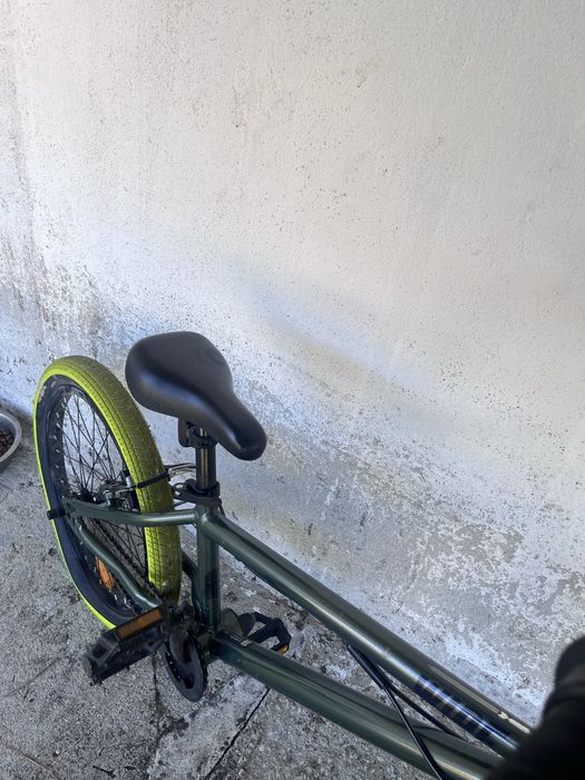 Bmx como nova pouco uso