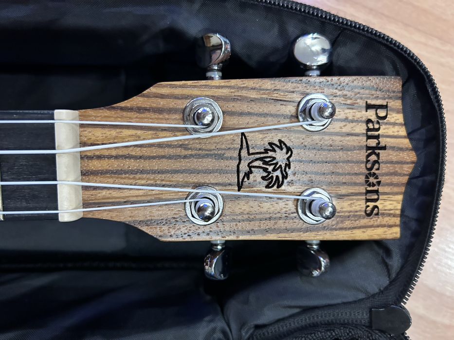 Укулеле Parksons UK24Z з чохлом