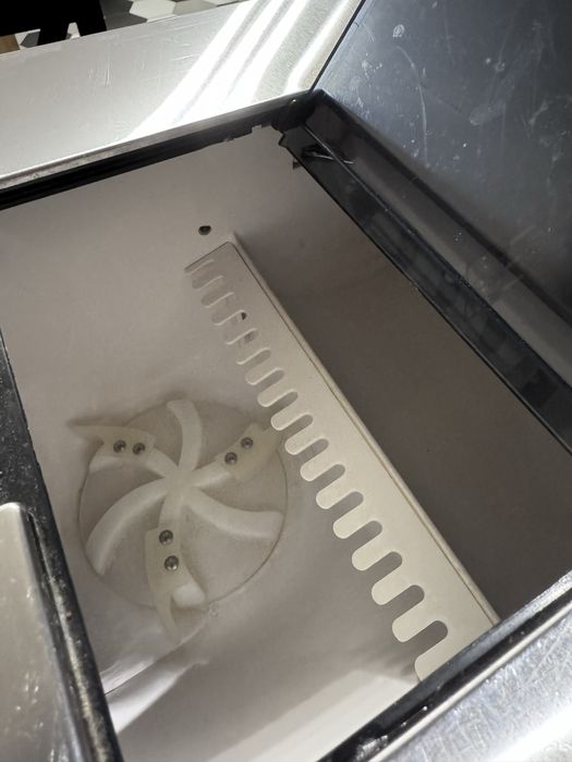 Kostkarka do lodu lód Krexus Ex9180