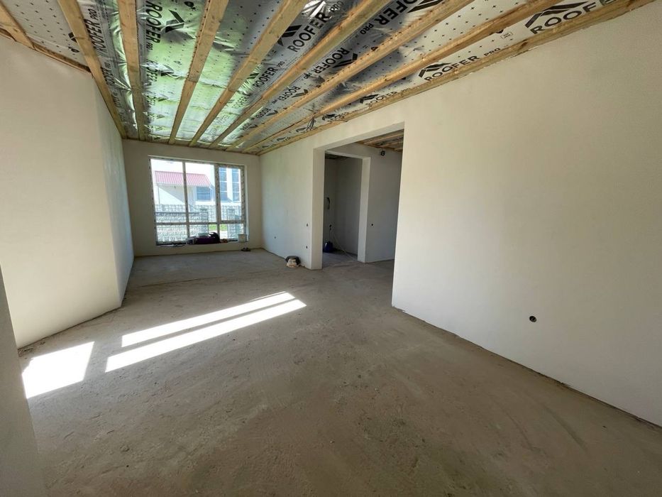 Окремостоячий цегляний будинок+, Вересневе