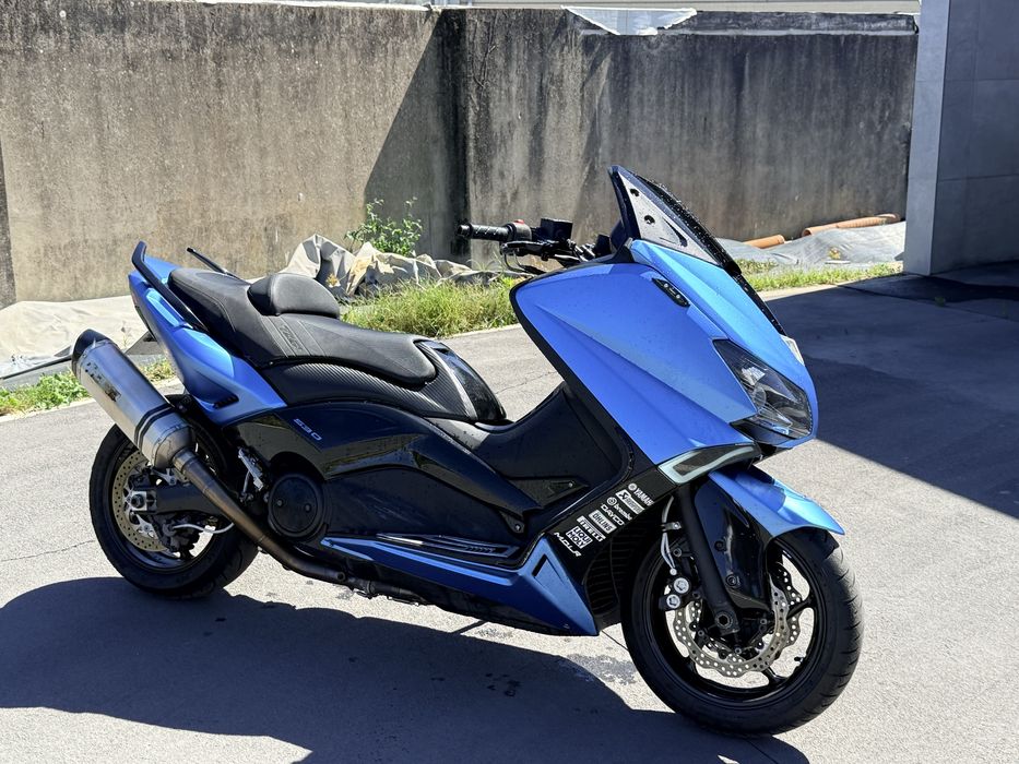 Yamaha tmax 530
