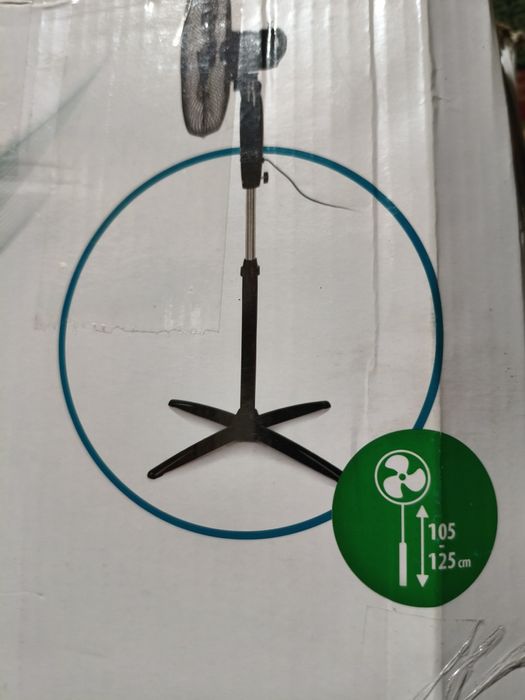 Ventoinha de pé de 40cm e 45w altura regulável 105-125cm