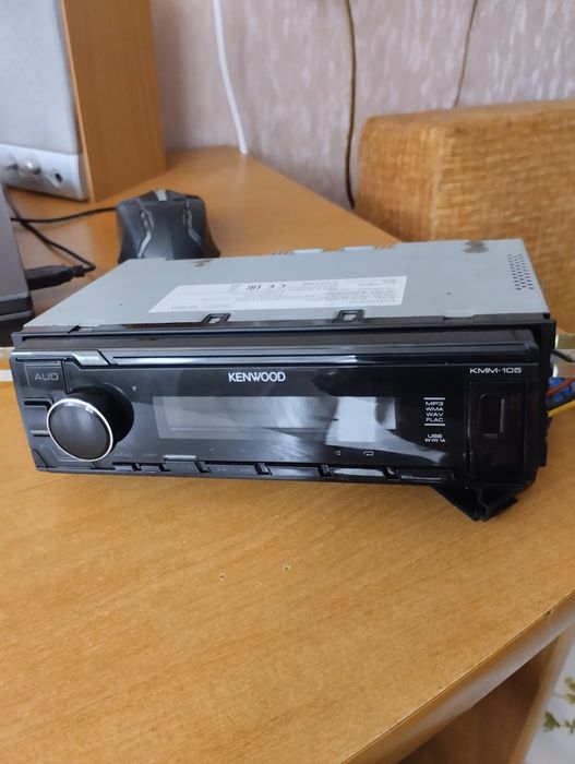 Магнітола Kenwood 2022 року, виробник Індонезія. В гарному стані. 2500