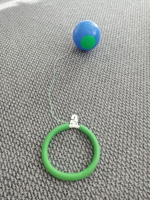 Zabawka do skakania z piłką, skakanka, skiper