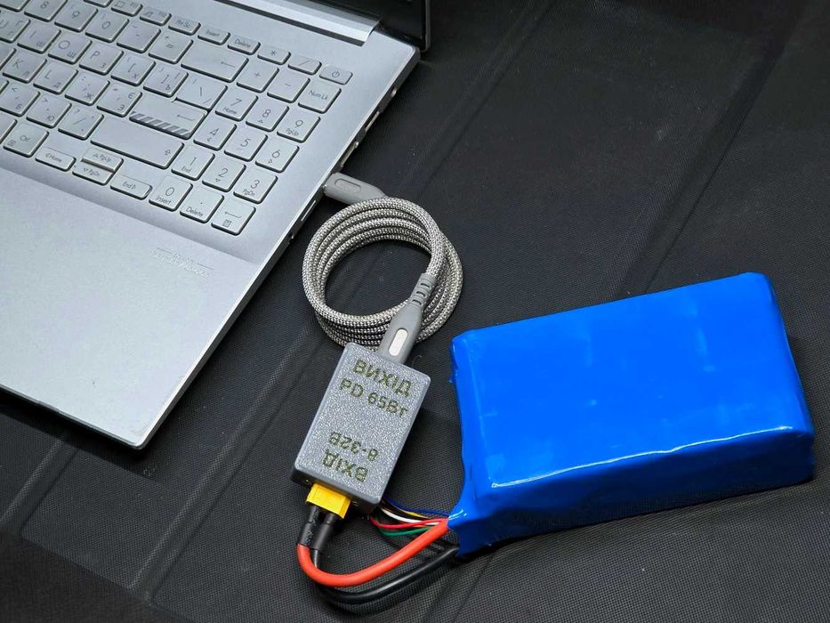 Зарядний модуль Type-C або USB-A з вхідним роз’ємом XT60