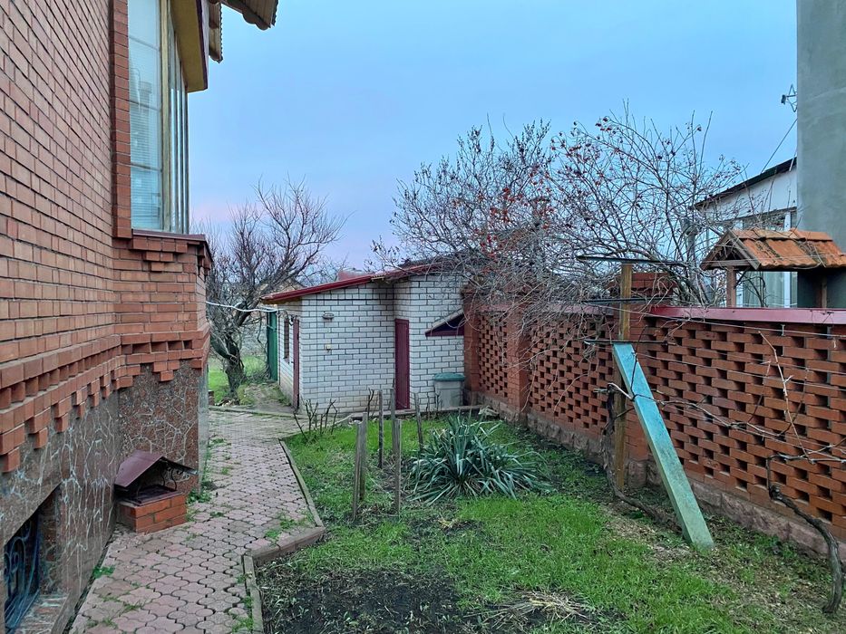 Продается добротный 2 этажный дом в Широкой балке с участком 10 сот.С2