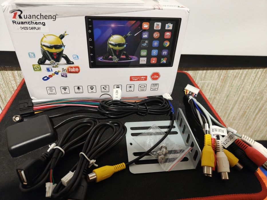 Автомагнитола 2DIN , 7", 2 / 32 гб, Android 15,  магнитола з Carplay