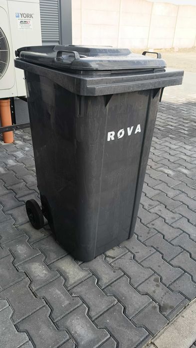Kosz używany, pojemnik na śmieci, komunalne 240l super stan