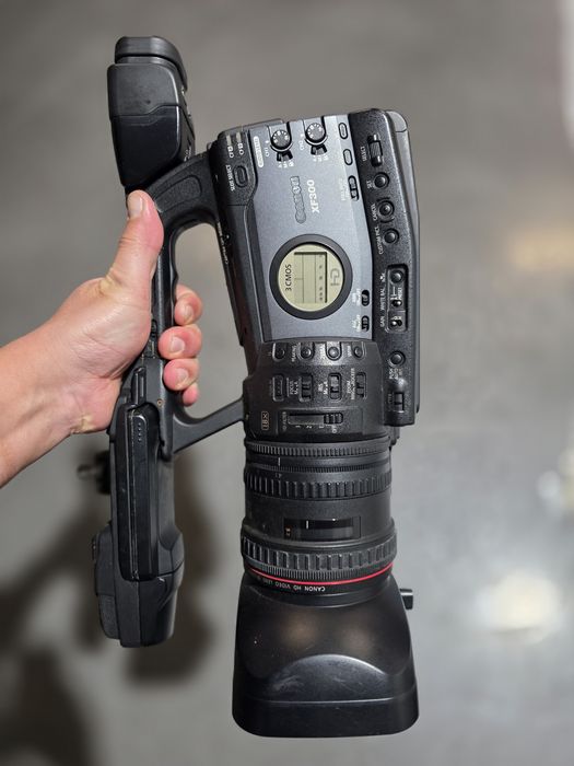 Canon xf300 - Maquina filmar Usada
