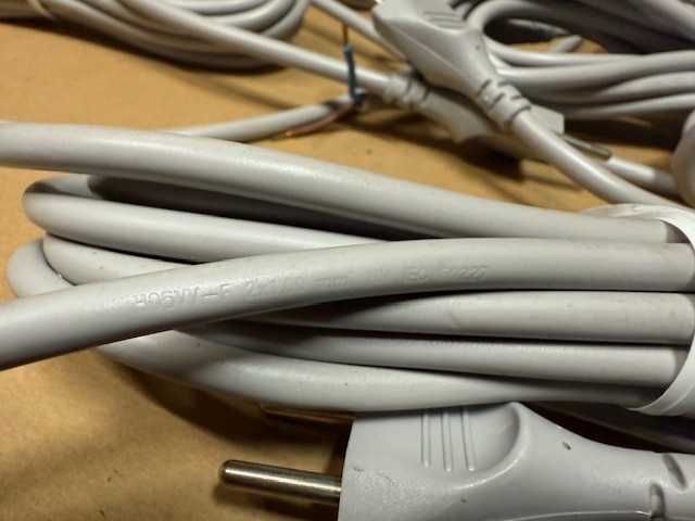 Przewód Kabel z wtyczką prostą 2x1,00mm; 4m