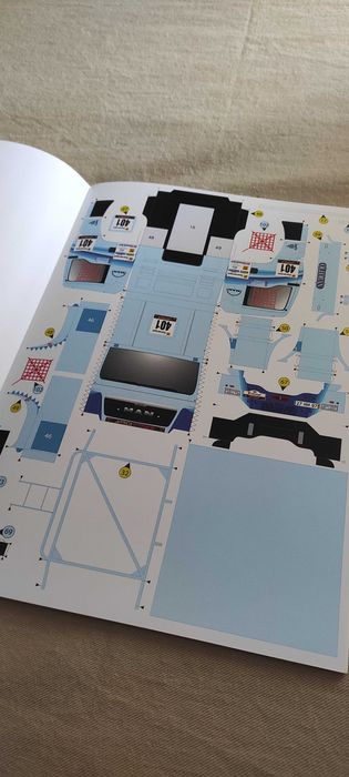 Camião Elisabete Jacinto em papel para montar 1:31