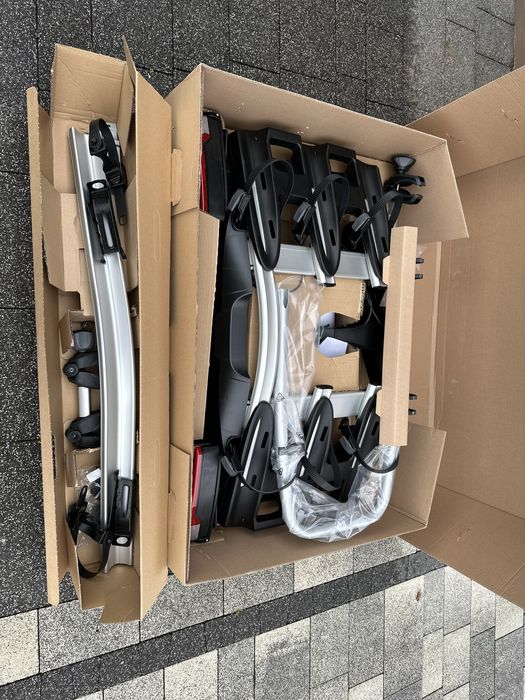 Volvo Thule Coach 276 926 + adapter Bagażnik na Hak 4 Rowerowy