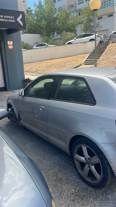 Audi A3 2.0 de 2008 inteiro para peças