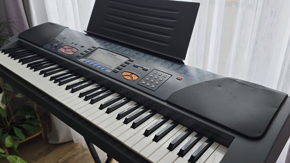 Keyboard CASIO WK-1200