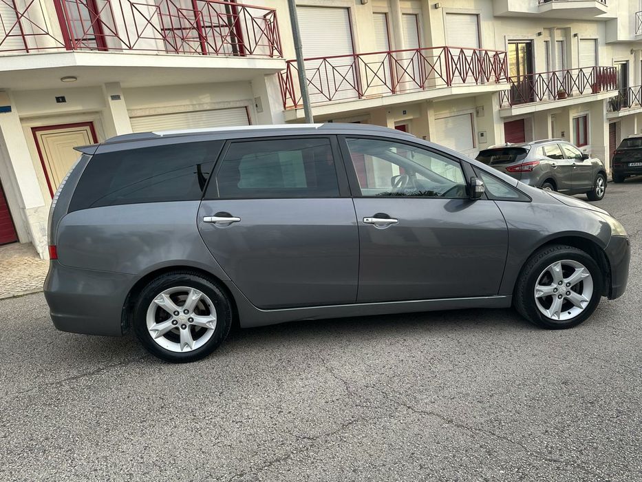 Mitsubishi Grandis 2.0 DI-D