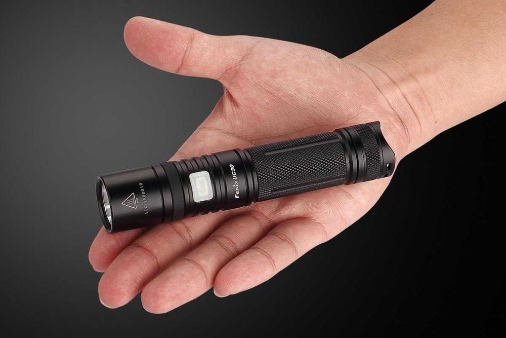 Ліхтар Fenix UC30 960 люмен + аккумулятор