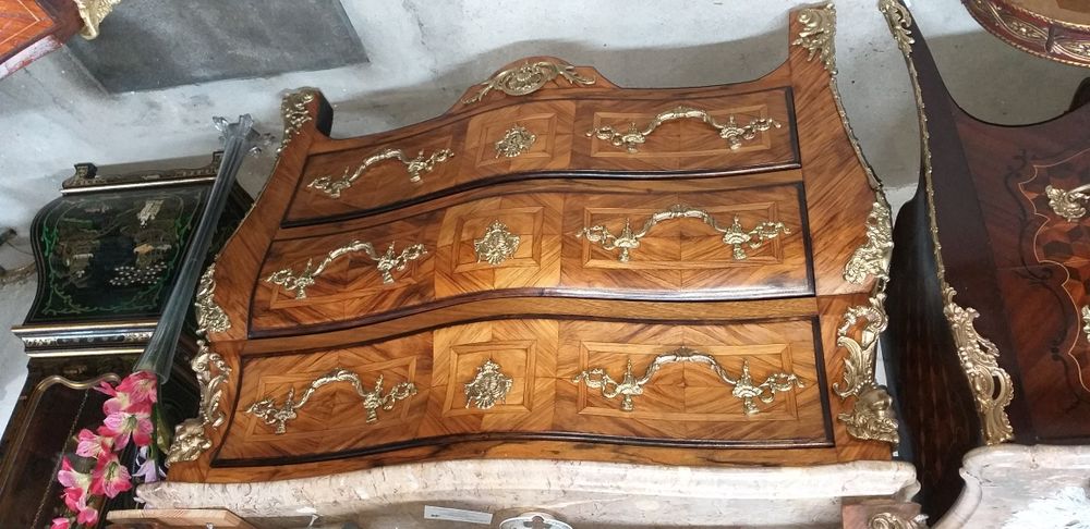 Comodas Louis XV