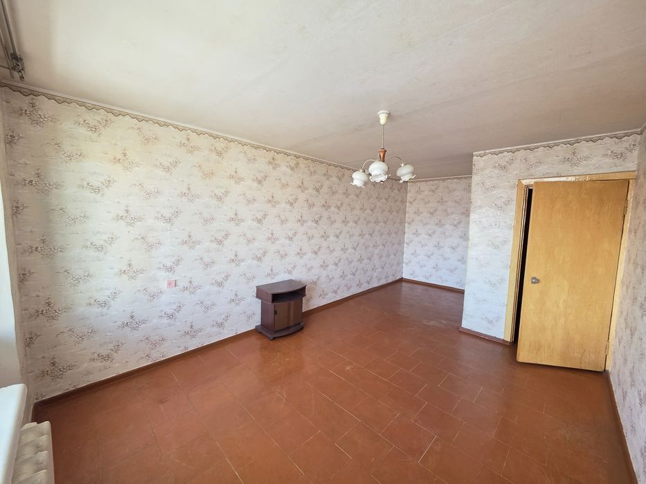 Продажа квартиры в жилом состоянии Тополь.