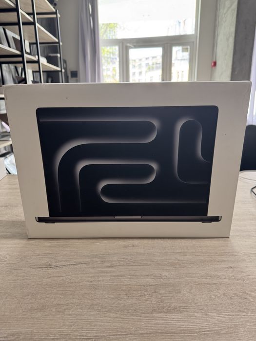 Новий Apple Macbook Pro 16 2023 M3 Max 128GB SSD 2TB SSD Space Black