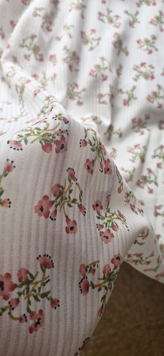 Продам тканину мілкоцвіт та горошок плотнтй шифон