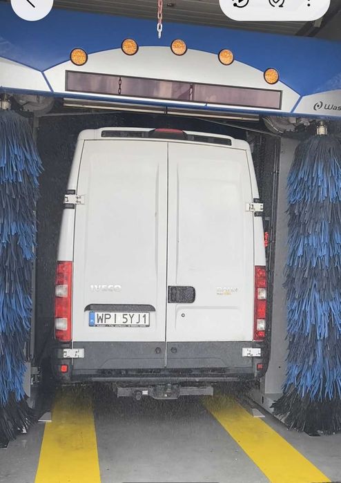 Myjnia samochodowa automatyczna busy 2,70 osobowe w pełni sprawna  serwisowana obecnie pracująca