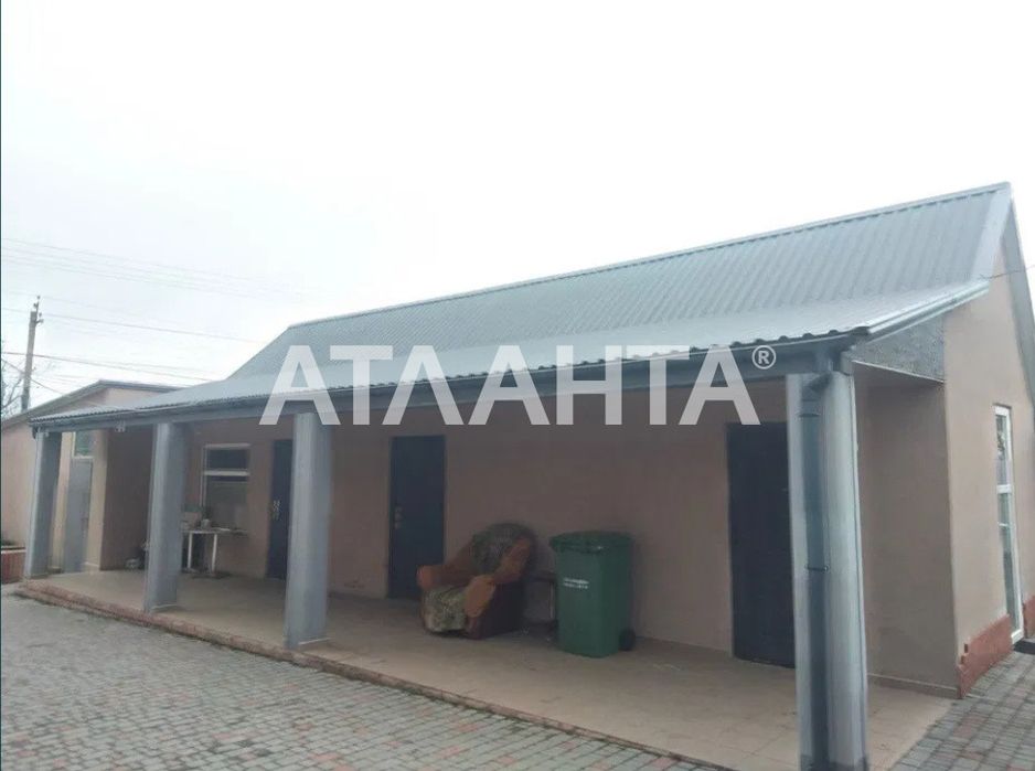 Капитальный дом в пригороде