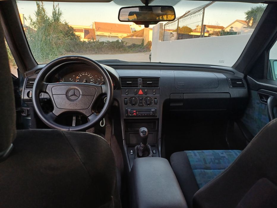 Mercedes Benz C250TD