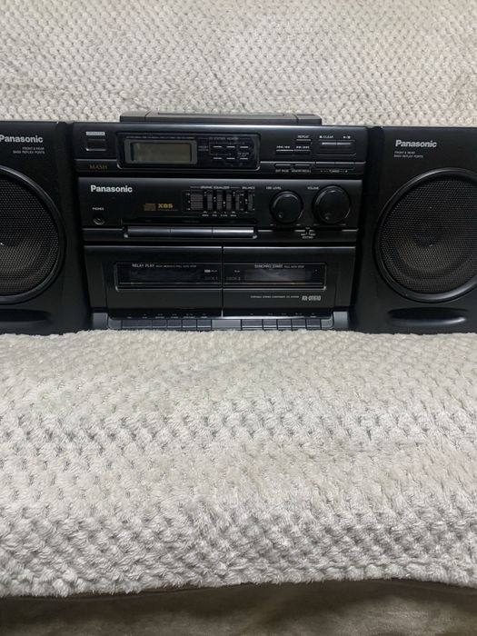 Продам магнитолу Панасоник RX-DT610