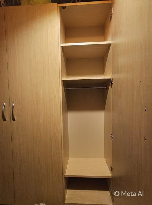 2 Roupeiros Ikea descontinuados