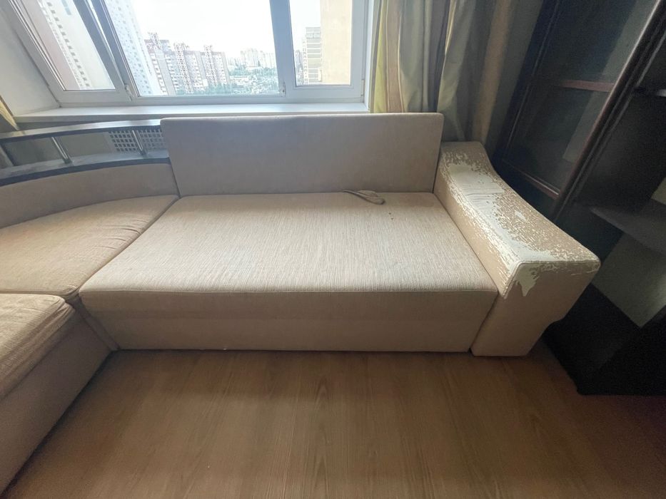 Продам великий диван