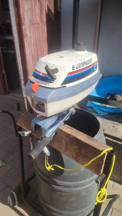 Silnik zaburtowy Evinrude 4 KM