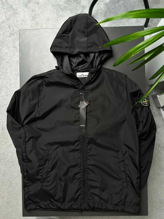 вітровка stone island