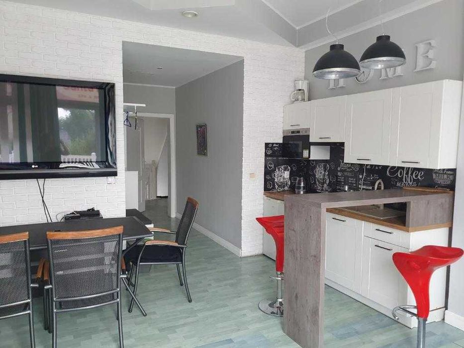 NOCLEGI  - obok Stargardu nad jeziorem Miedwie.