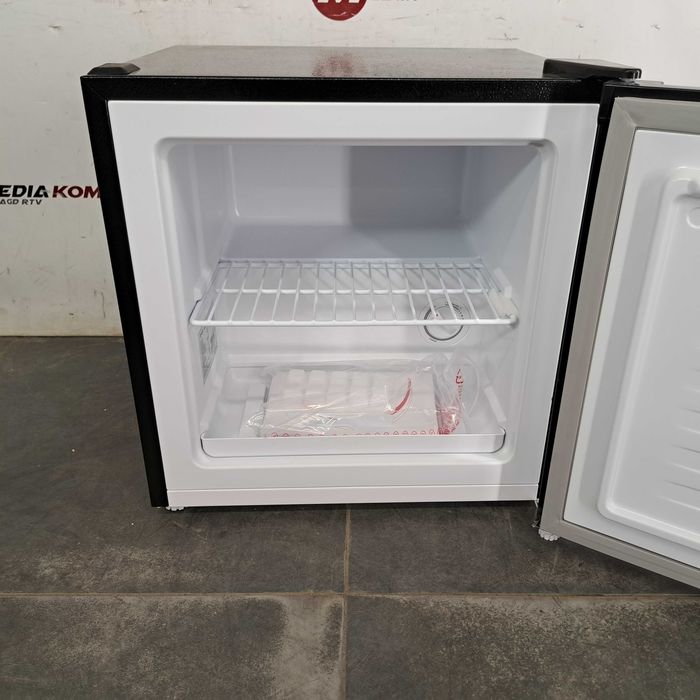 Zamrażarka Chiq CSD31D4E [2lata-gwar] E/31lit/49,6cm wys/41dB [4]