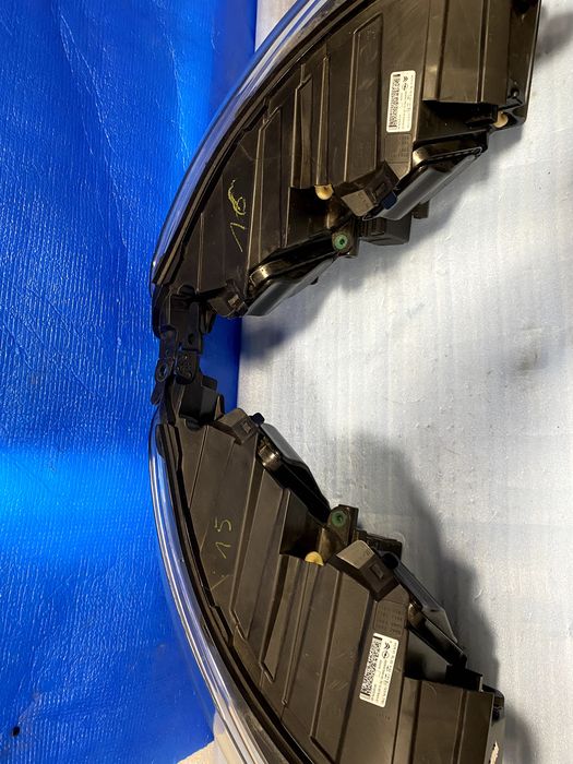 lampa przód prawa lewa Citroen Jumpy III Vivaro C 9808567780-00