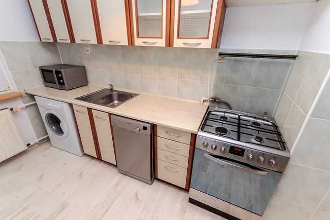 Przestronne, w pełni rozkładowe 2 pokoje z balkonem - Gutta 1, blisko SGGW. BRAK PROWIZJI