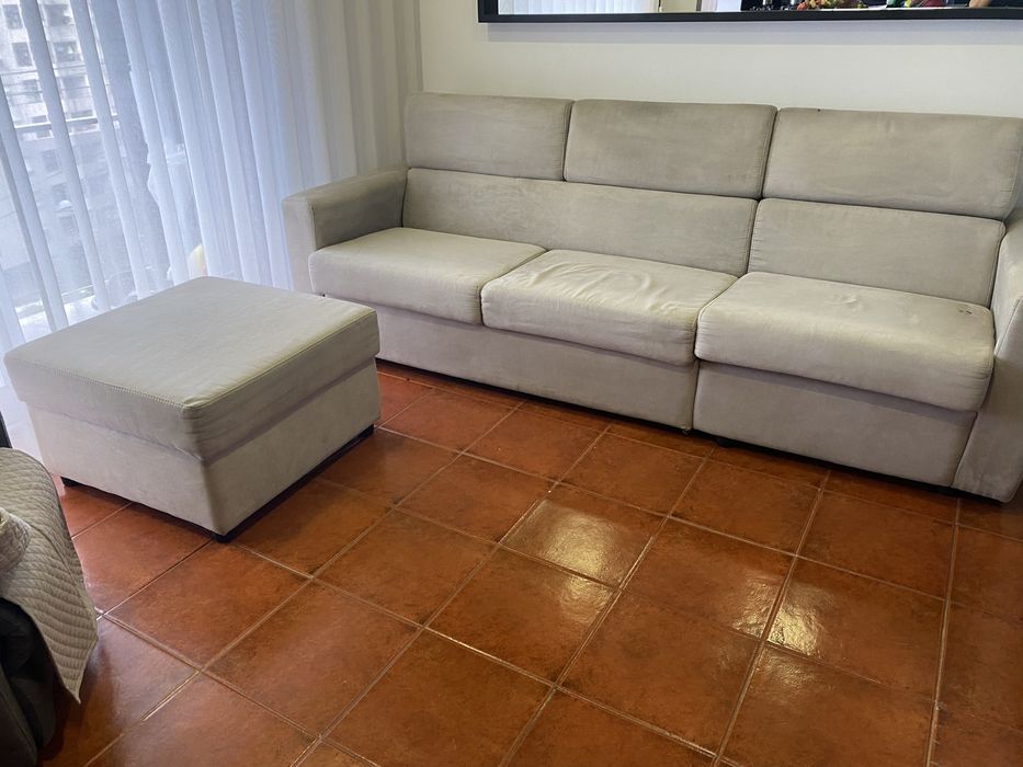Sofá em microfibra
